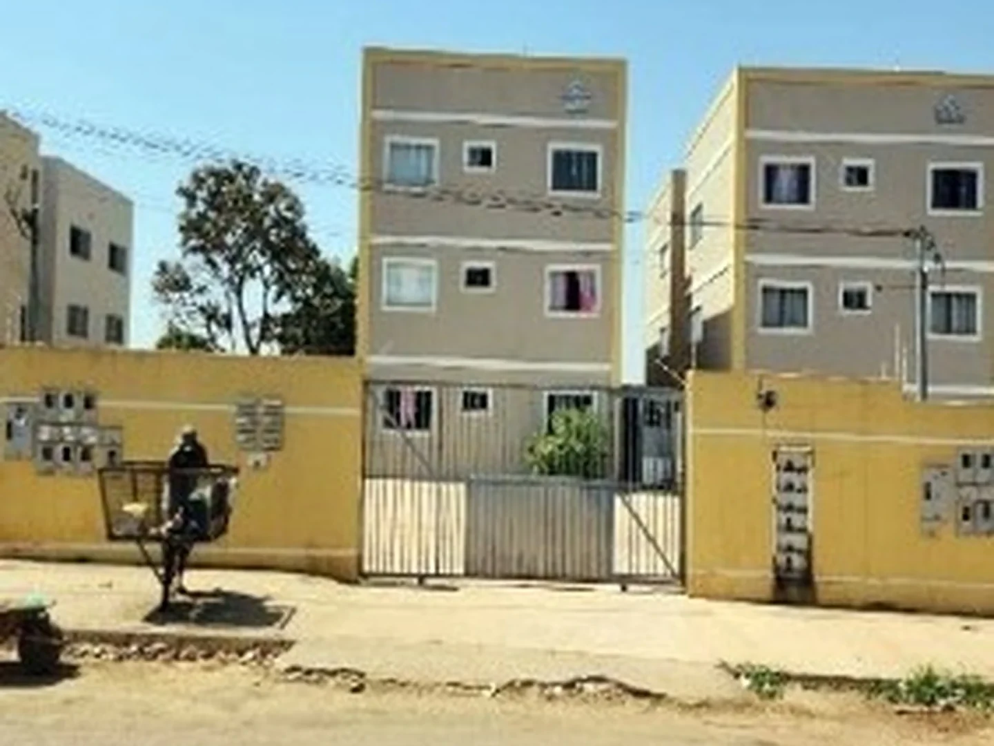 Apartamento - Luziania, GO - foto 1