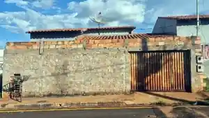 Casa - Prata, MG