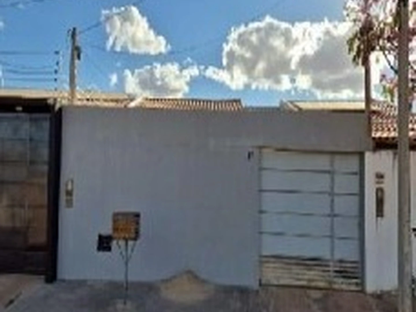 Casa - Luis Eduardo Magalhaes, BA - foto 1