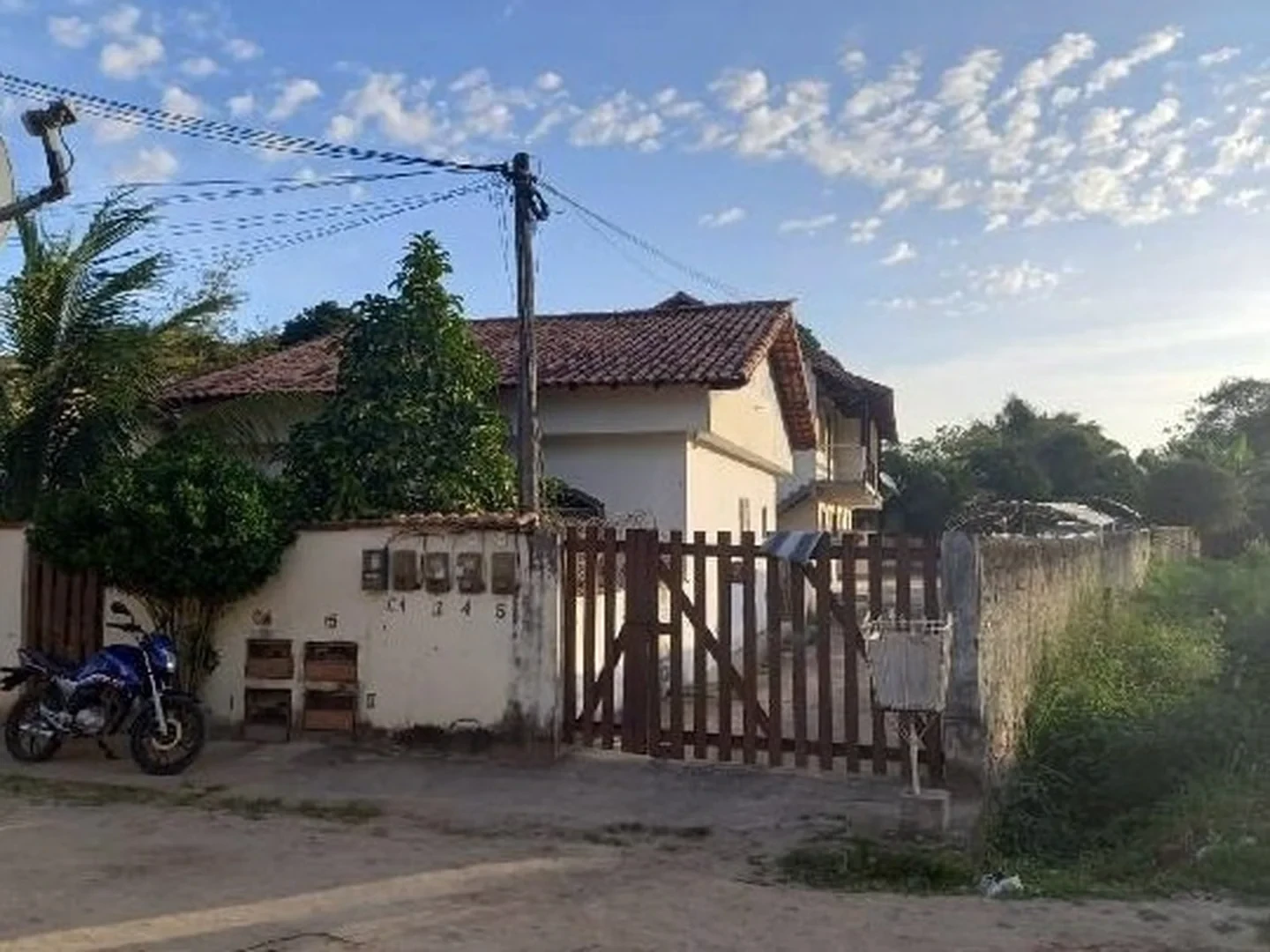 Casa - Rio Bonito, RJ - foto 1