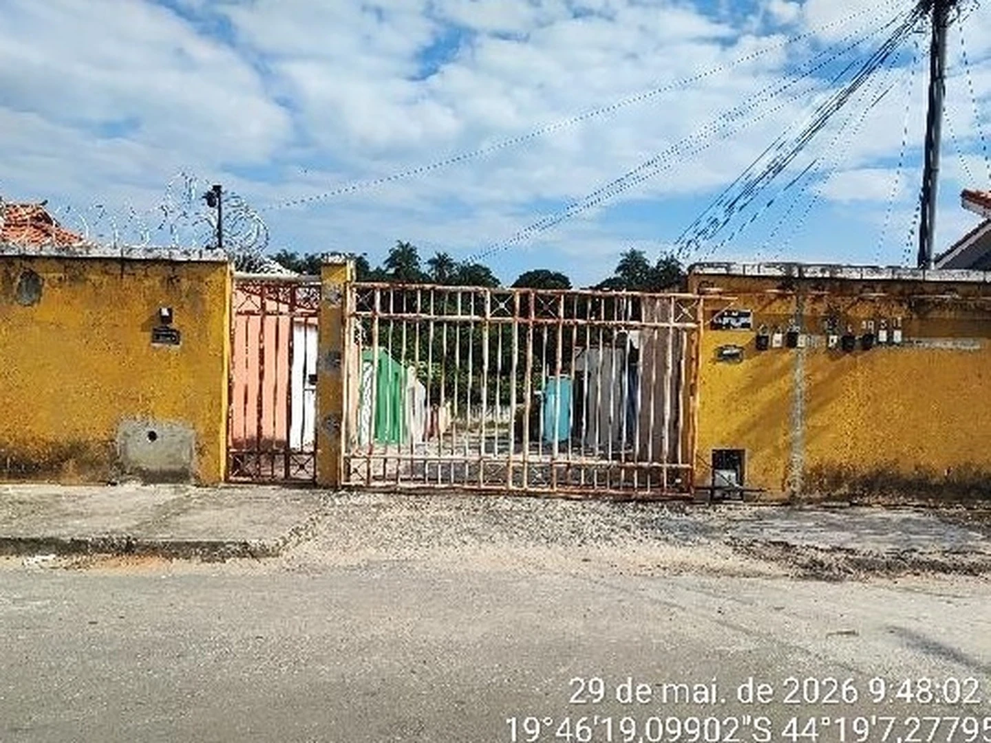Casa - Esmeraldas, MG - foto 1