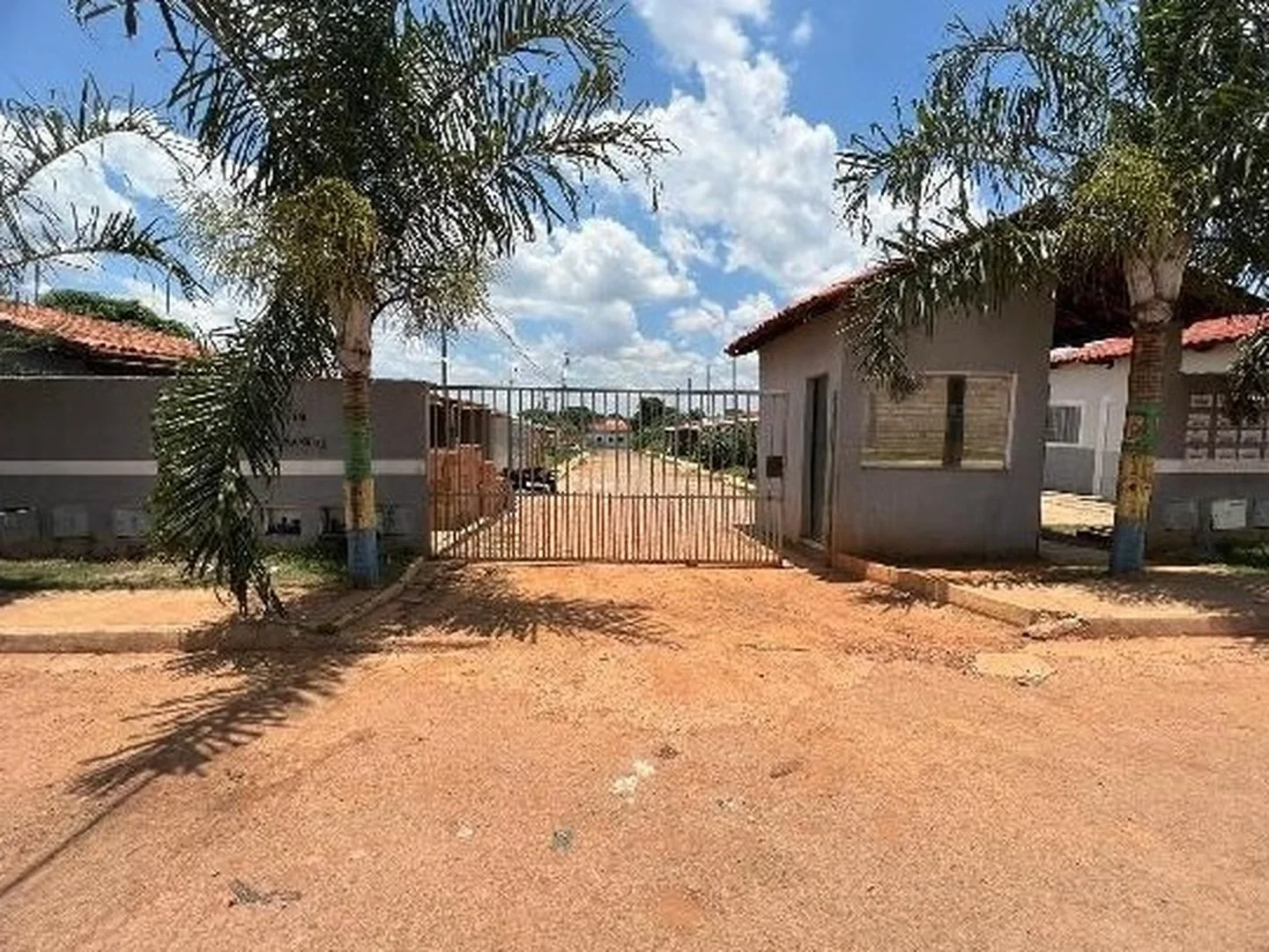 Casa - Luziania, GO - foto 1