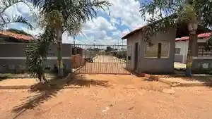 Casa - Luziania, GO