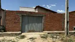 Casa - Demerval Lobao, PI
