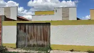 Casa - Altos, PI