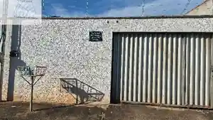 Casa - Piracanjuba, GO