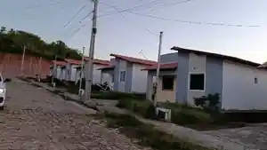 Casa - Demerval Lobao, PI
