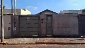 Casa - Guaira, SP