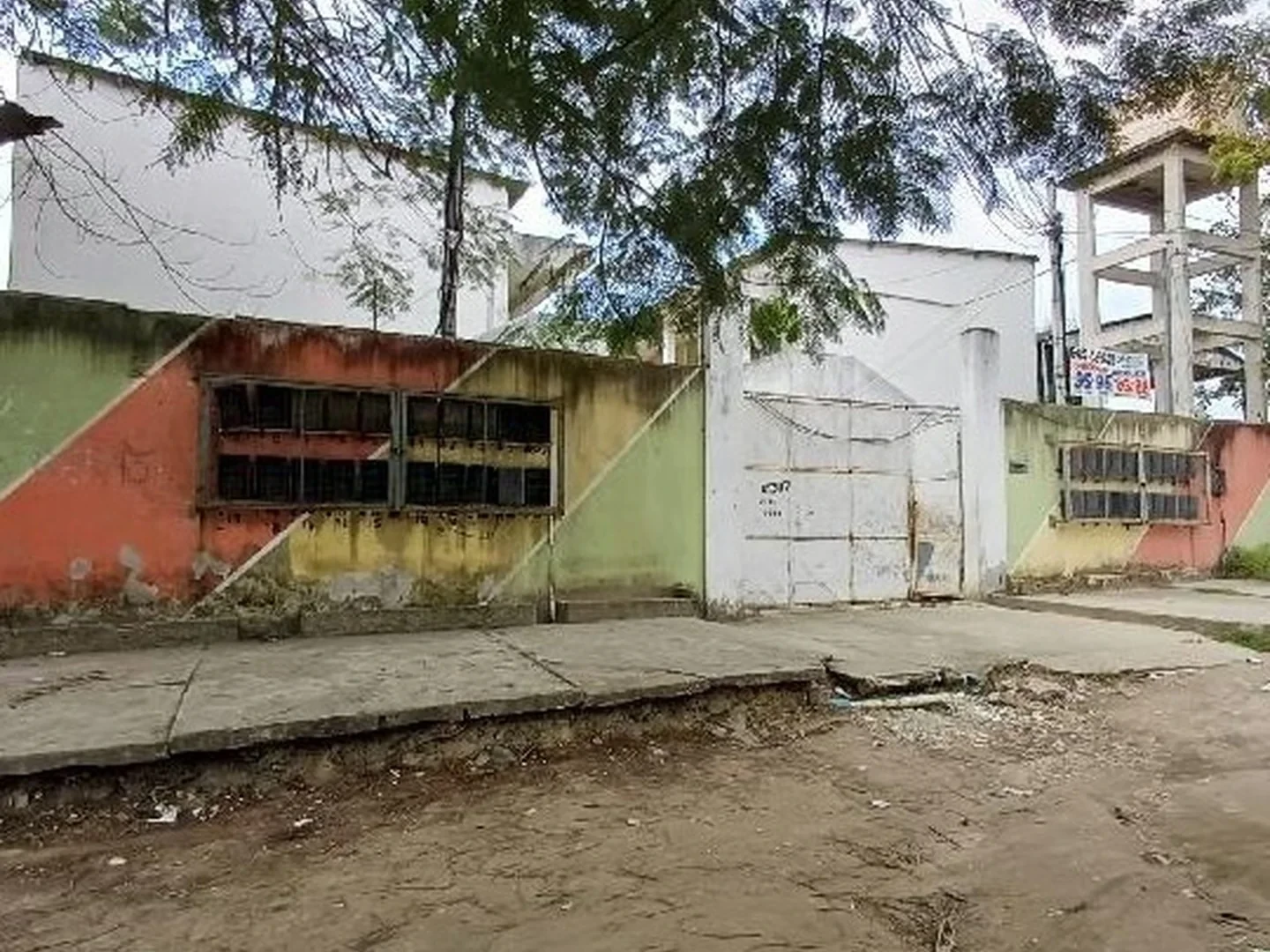 Casa - Sao Goncalo, RJ - foto 1