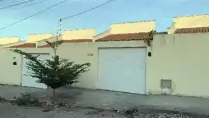 Casa - Horizonte, CE