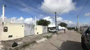 Casa - Feira De Santana, BA