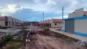 Casa - Altos, PI
