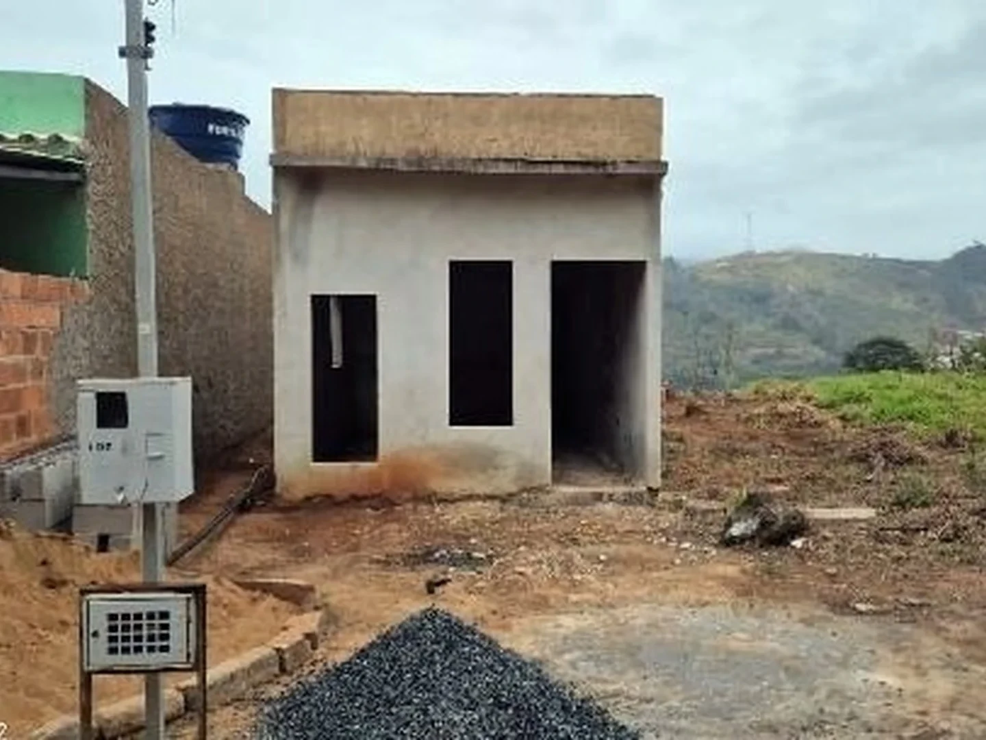 Casa - Carangola, MG - foto 1
