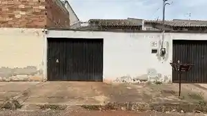 Casa - Hidrolandia, GO