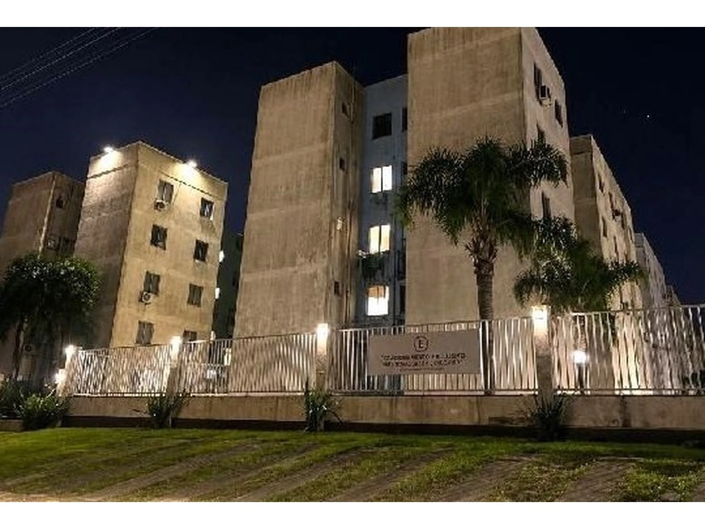 Apartamento - Porto Alegre, RS - foto 1