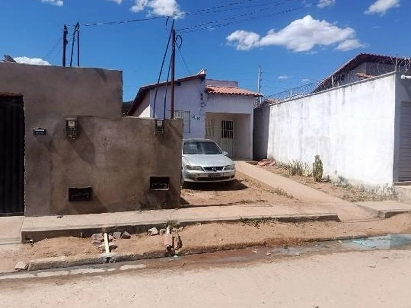 Casa - Oeiras, PI - foto 1