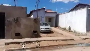 Casa - Oeiras, PI