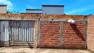 Casa - Altos, PI