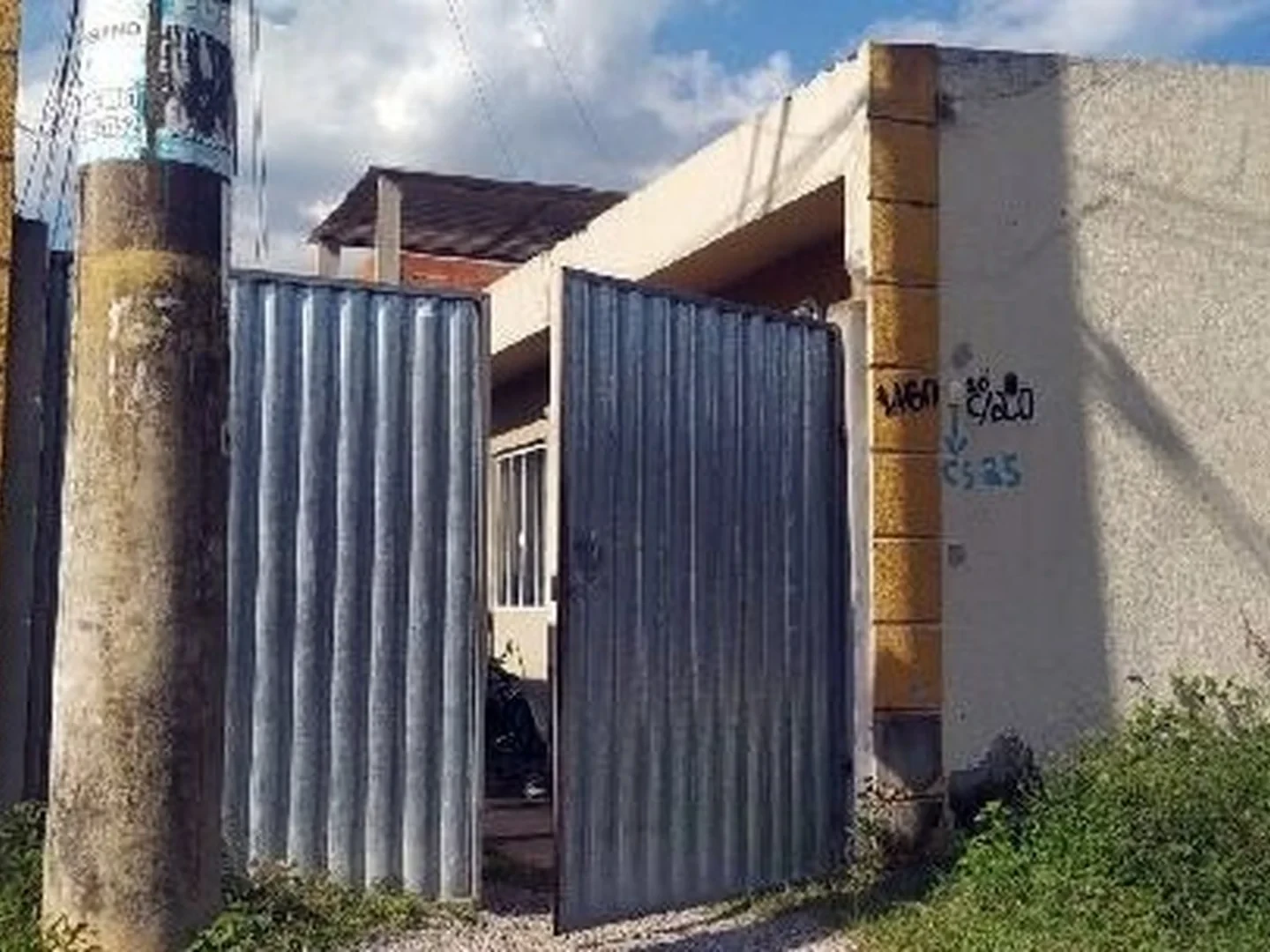 Casa - Queimados, RJ - foto 1