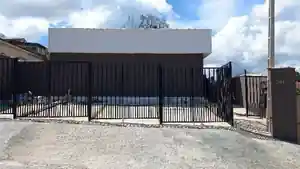 Casa - Sao Goncalo, RJ