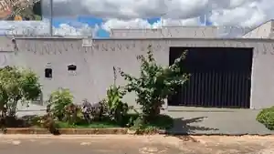 Casa - Uberaba, MG