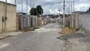 Casa - Queimados, RJ