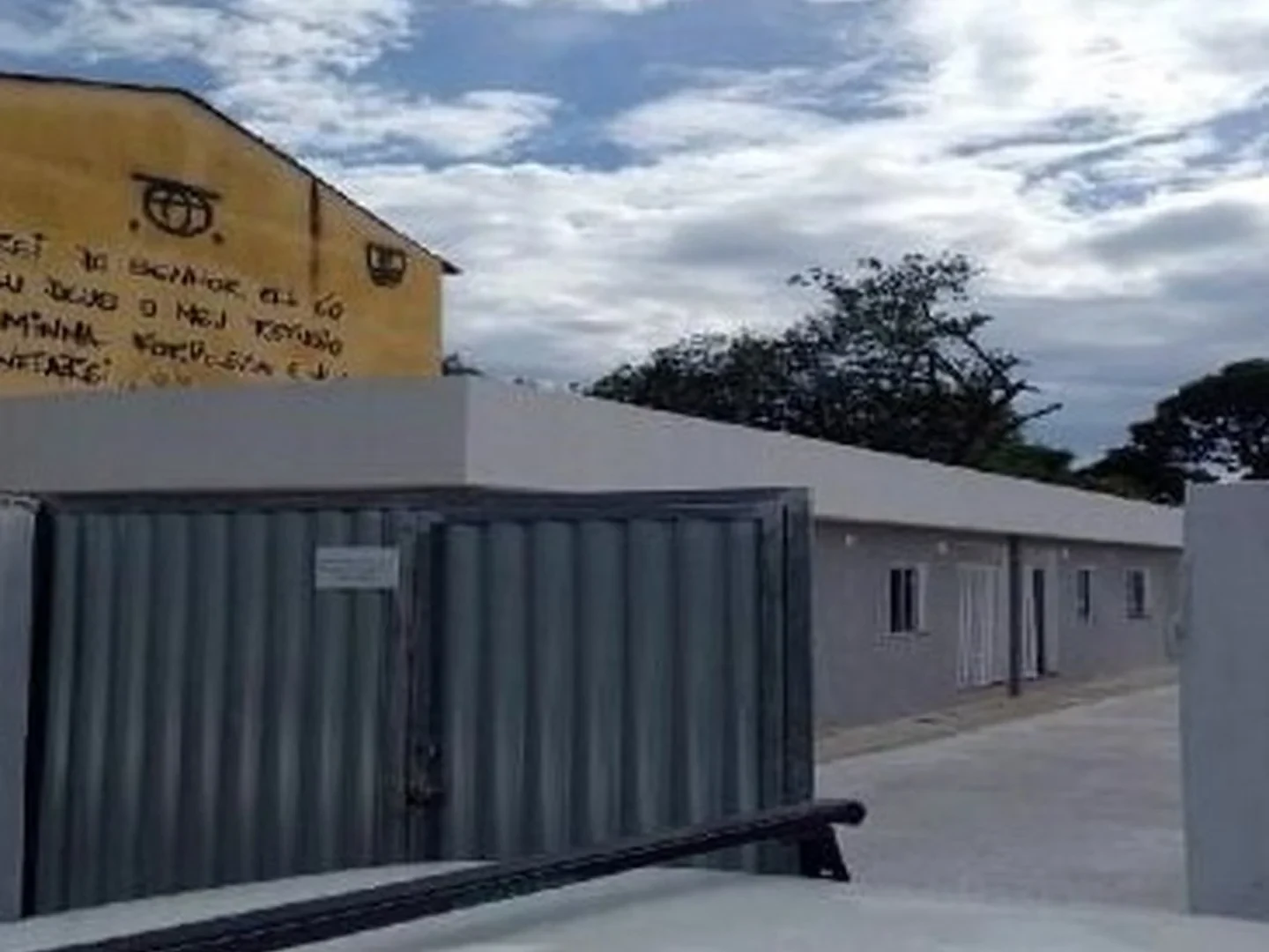Casa - Sao Goncalo, RJ - foto 1