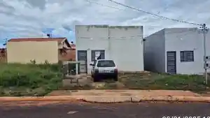 Casa - Prata, MG