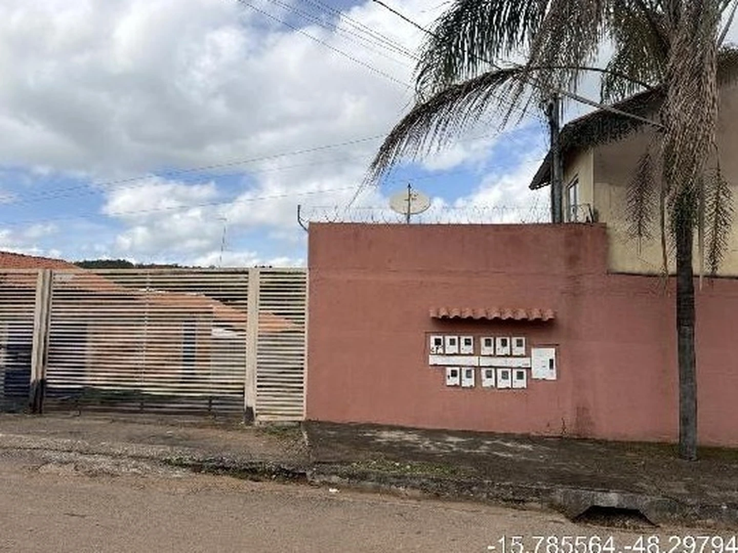 Casa - Aguas Lindas De Goias, GO - foto 1
