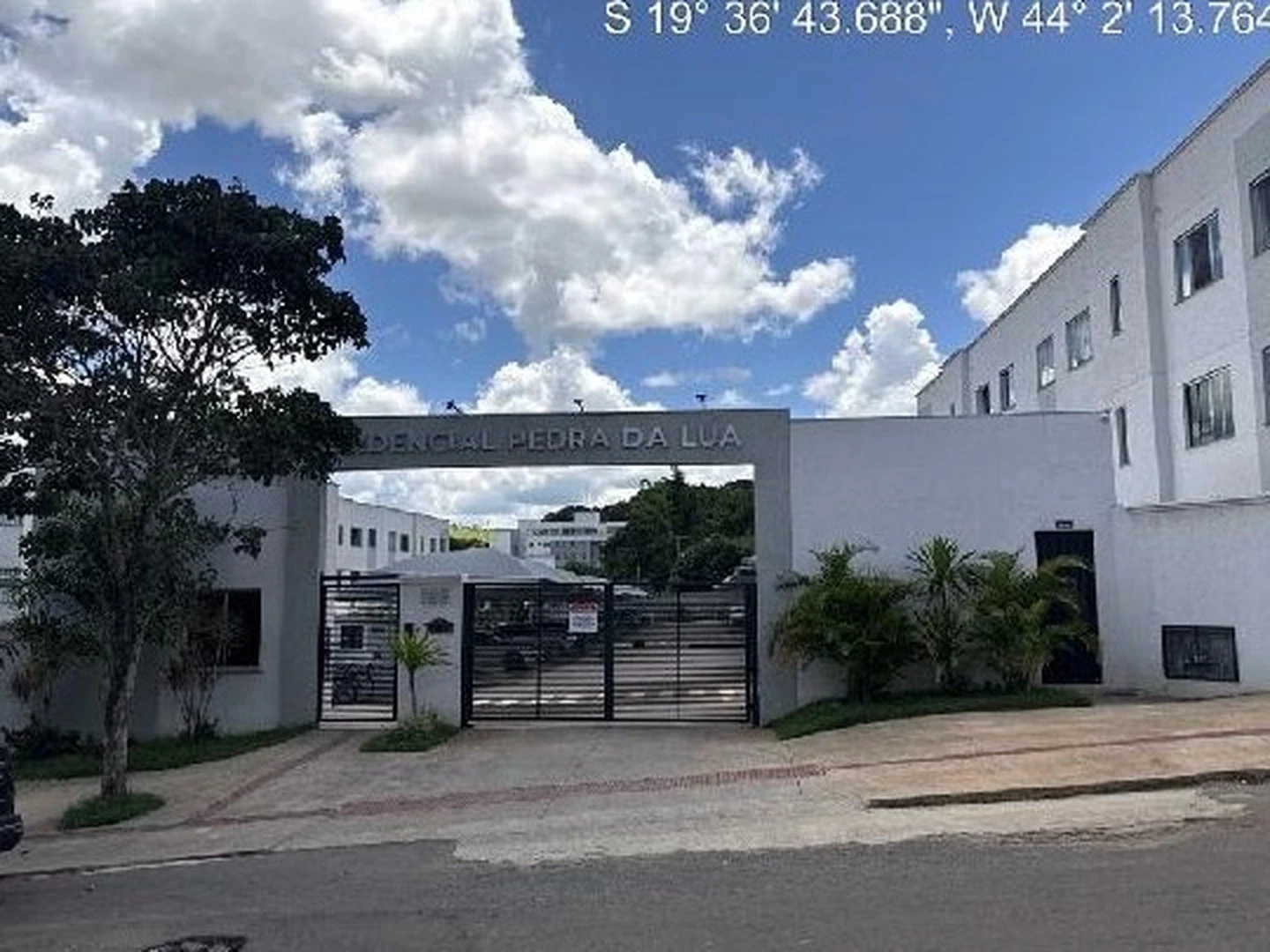 Apartamento - Pedro Leopoldo, MG - foto 1