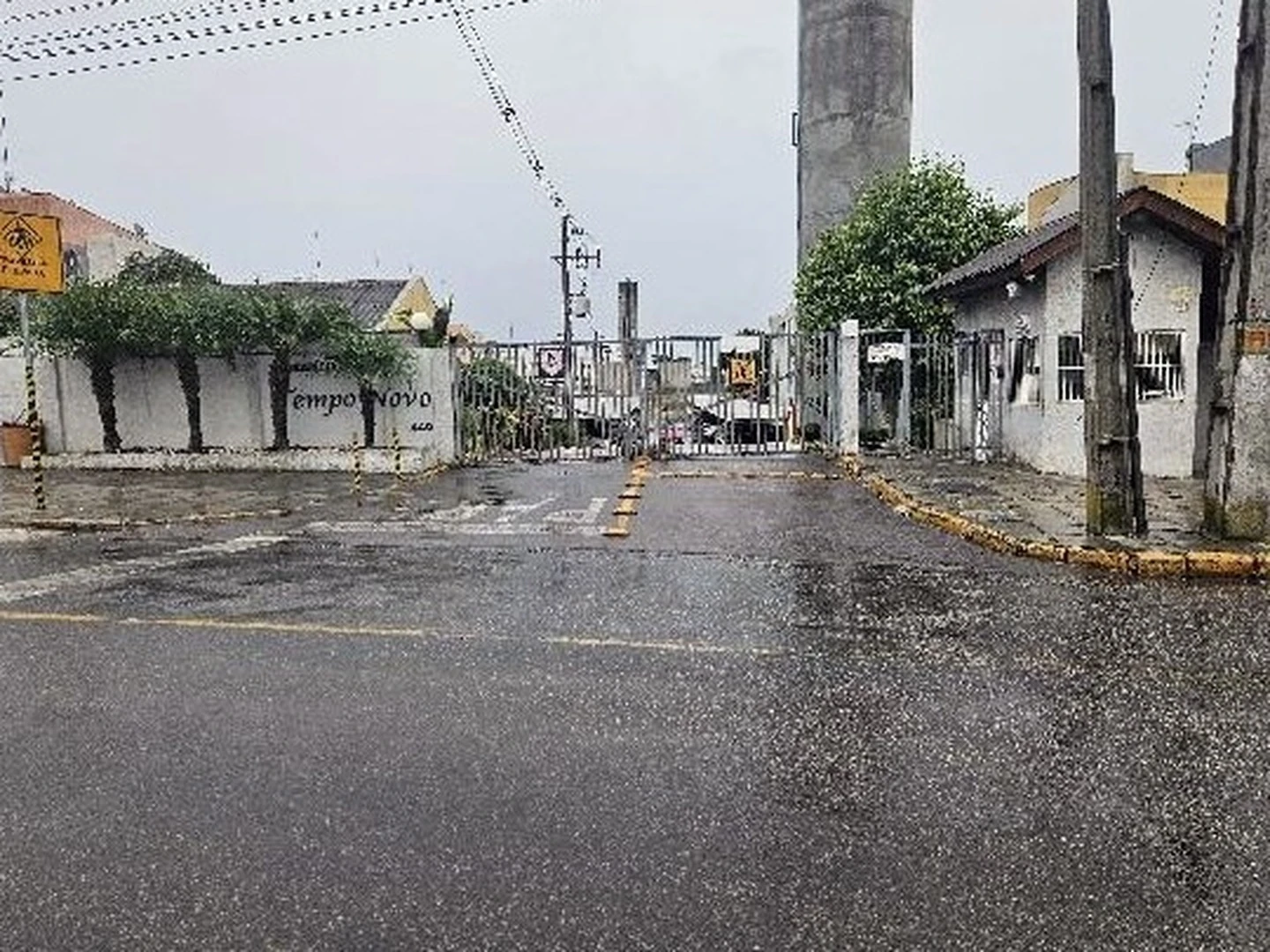 Apartamento - Sao Jose Dos Pinhais, PR - foto 1