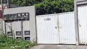 Casa - Sao Goncalo, RJ