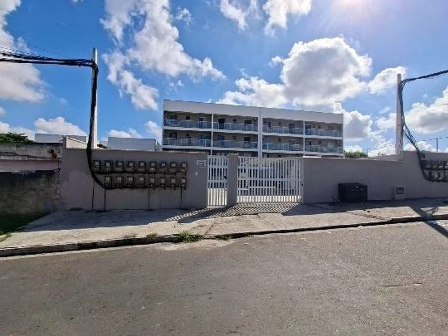 Apartamento - Sao Goncalo, RJ - foto 1