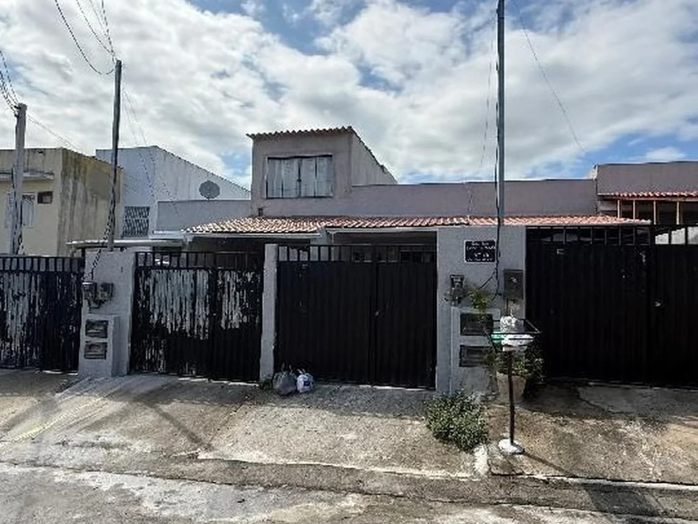 Casa - Sao Goncalo, RJ - foto 1
