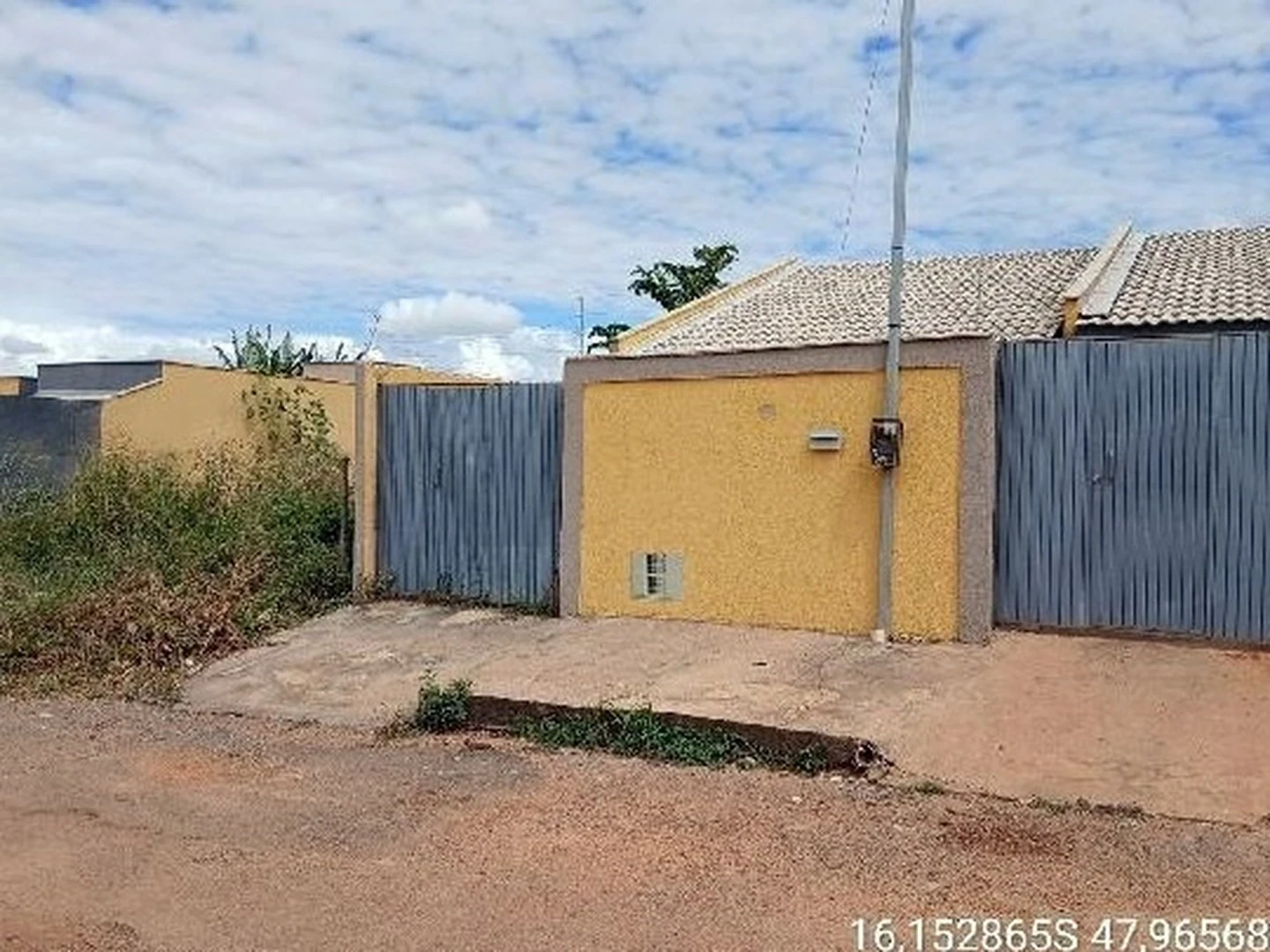 Casa - Luziania, GO - foto 1