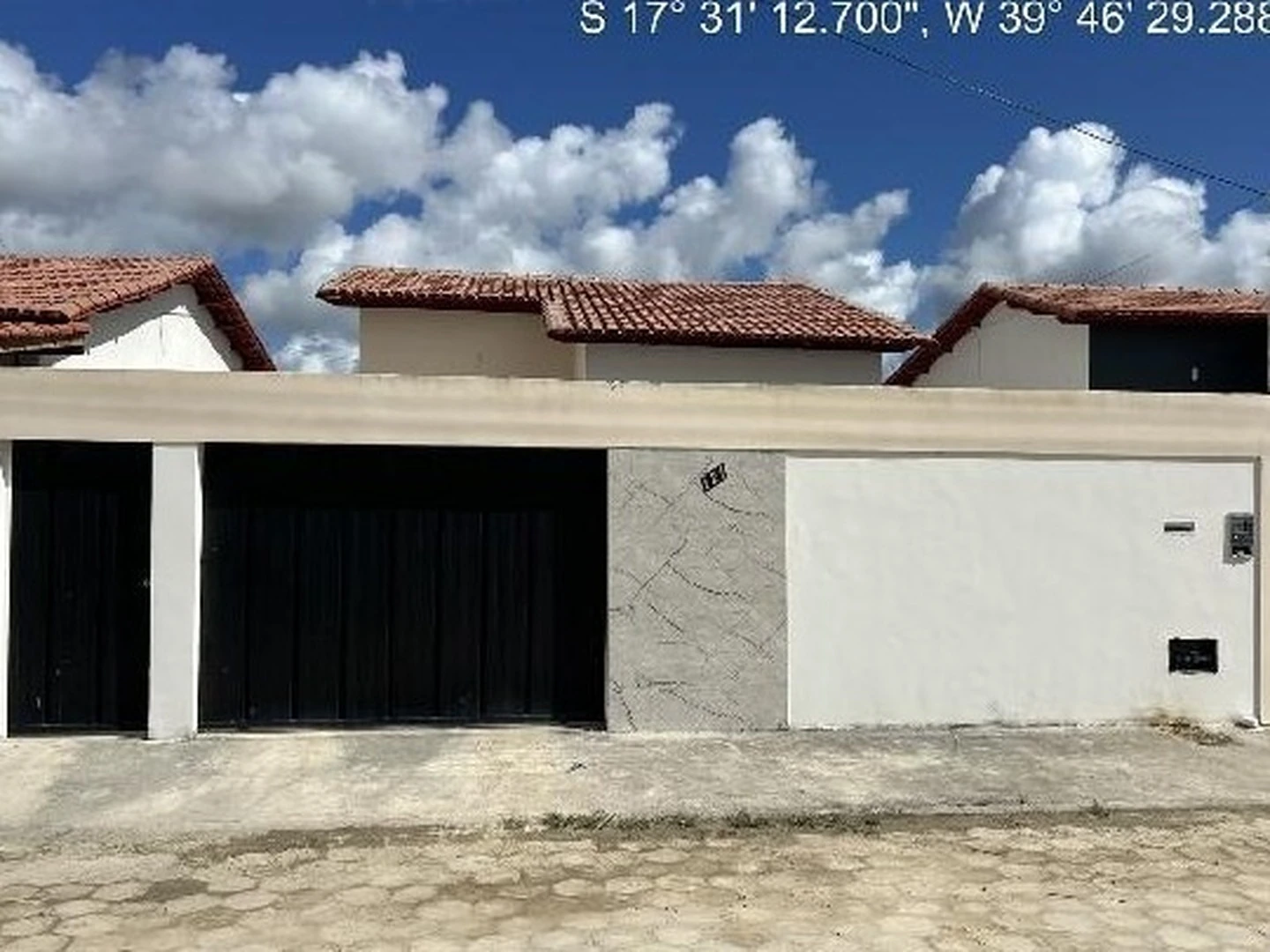 Casa - Teixeira De Freitas, BA - foto 1