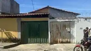 Casa - Esmeraldas, MG