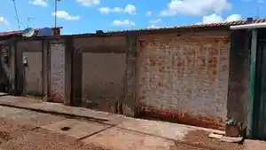 Casa - Padre Bernardo, GO