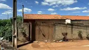 Casa - Padre Bernardo, GO