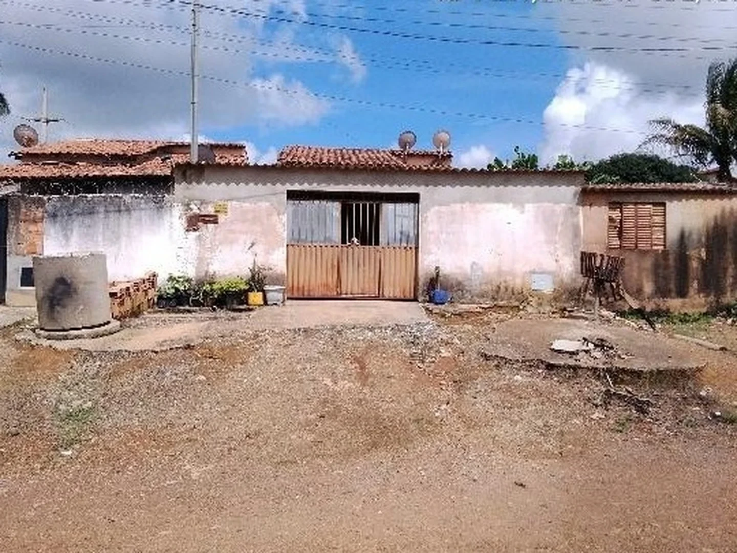 Casa - Luziania, GO - foto 1