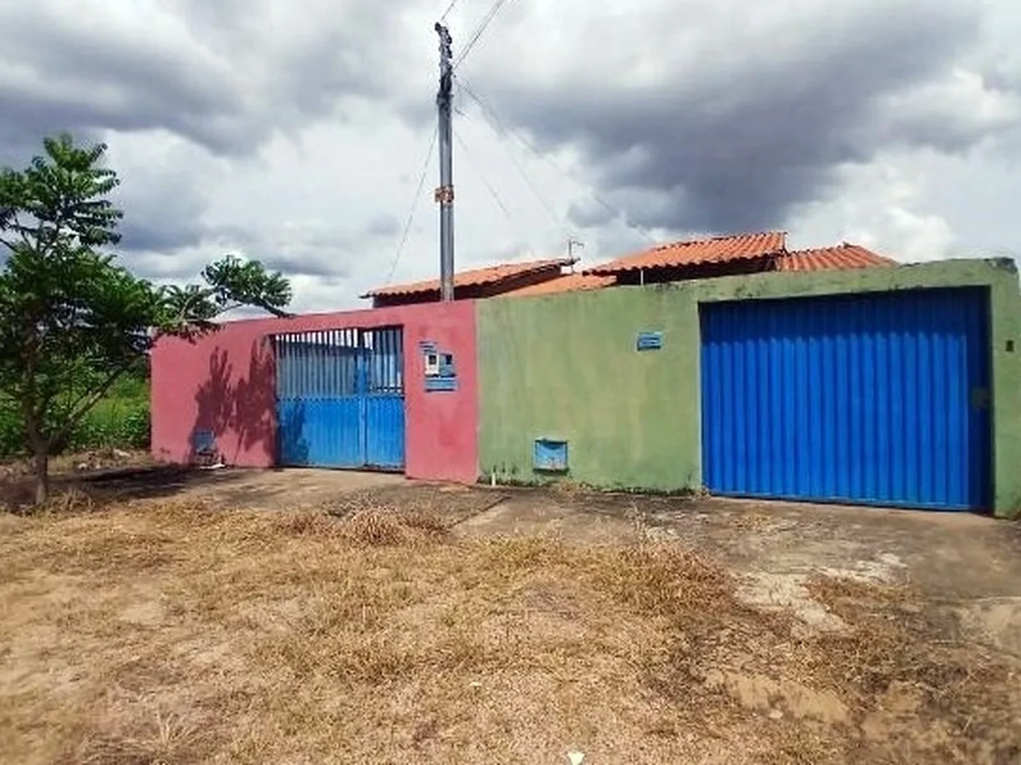 Casa - Luziania, GO - foto 1