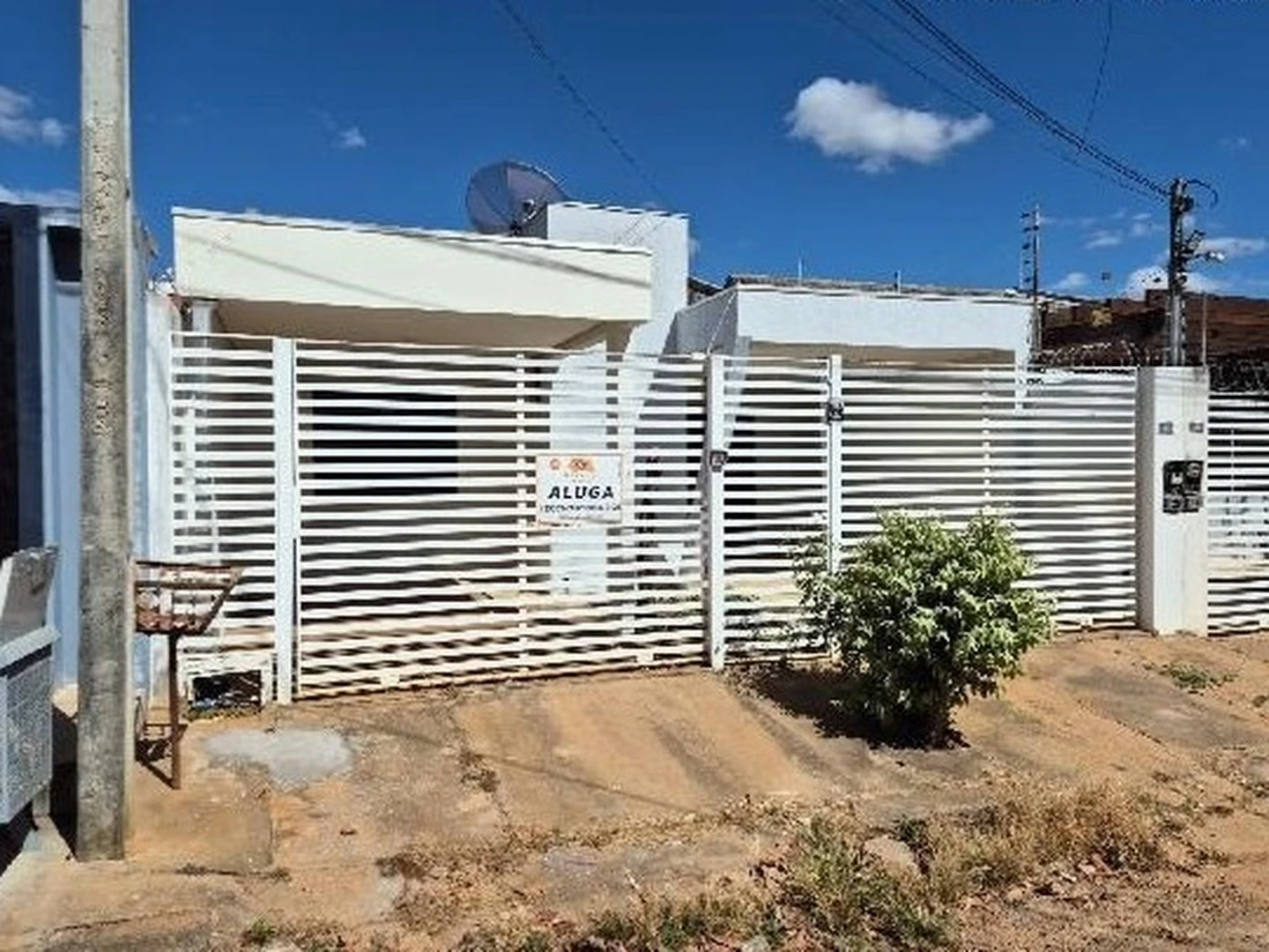 Casa - Luis Eduardo Magalhaes, BA - foto 1