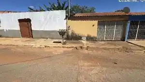 Casa - Luziania, GO
