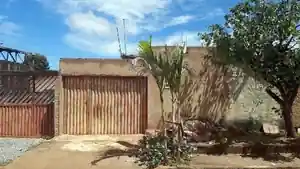 Casa - Luziania, GO