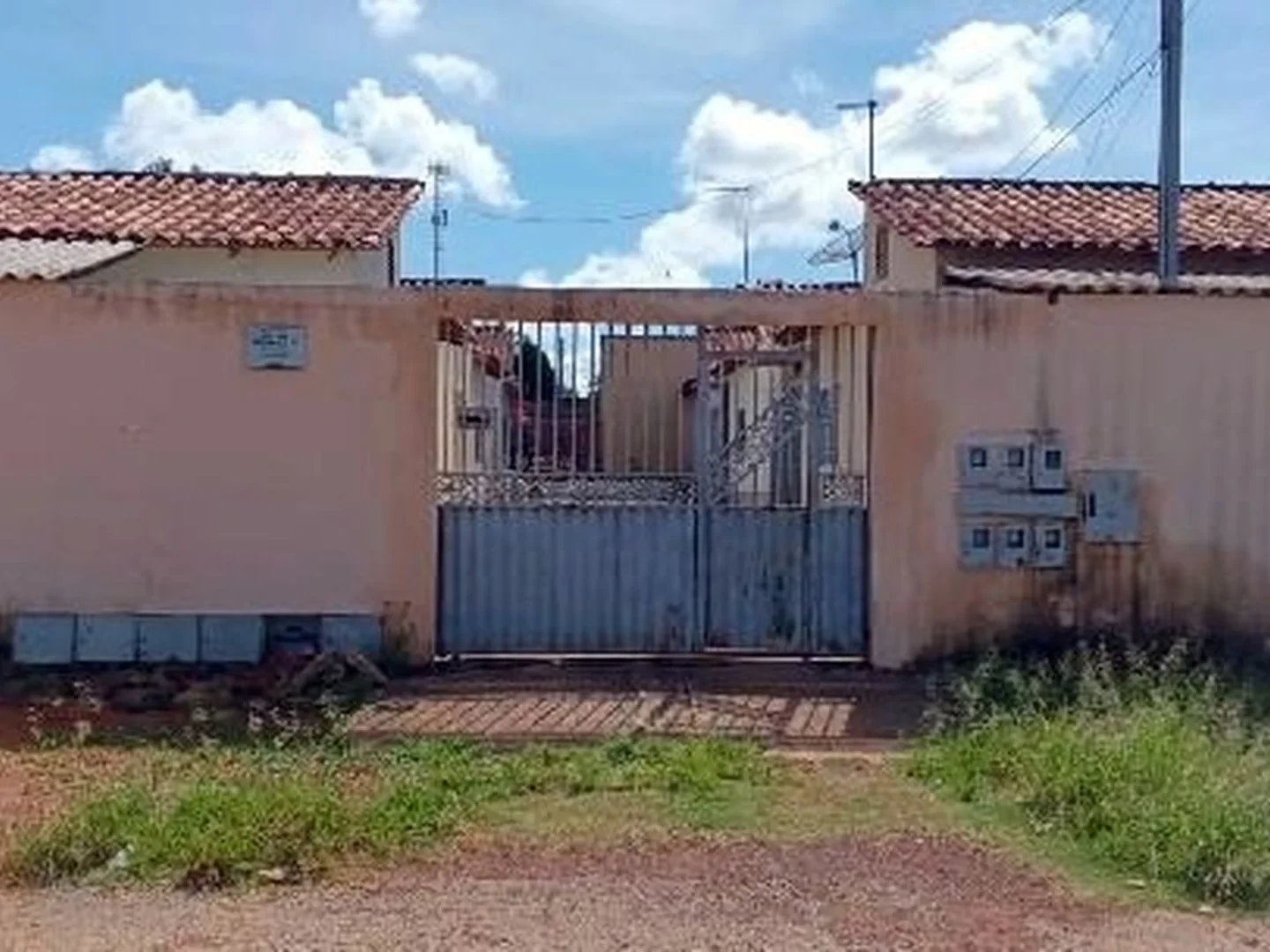 Casa - Luziania, GO - foto 1