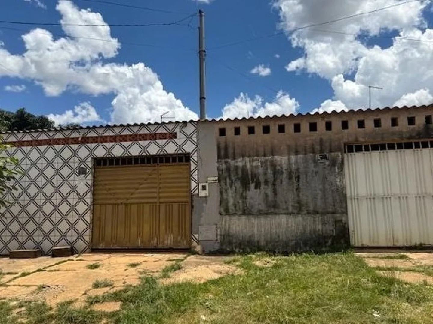Casa - Luziania, GO - foto 1