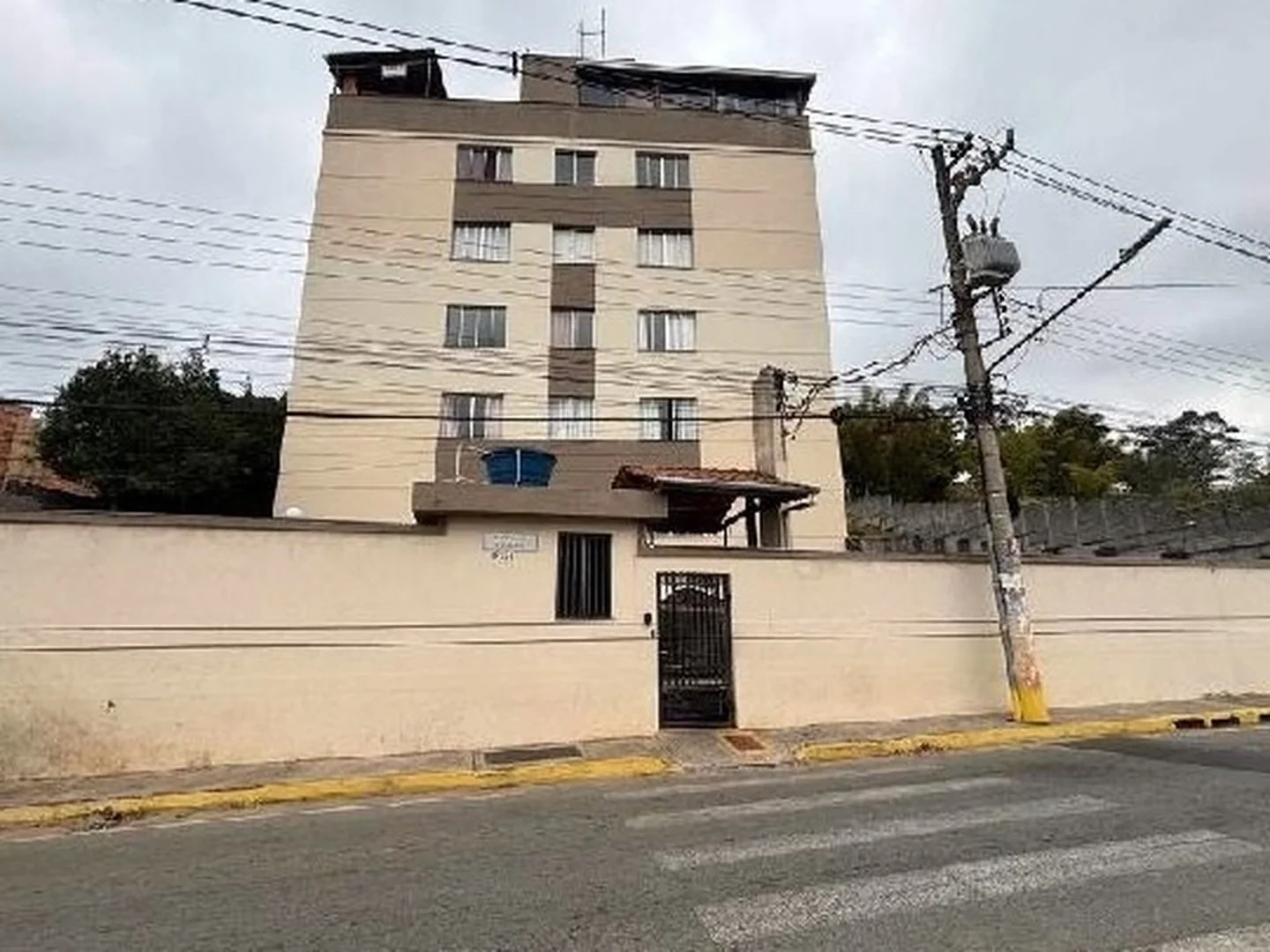 Apartamento - Ferraz De Vasconcelos, SP - foto 1