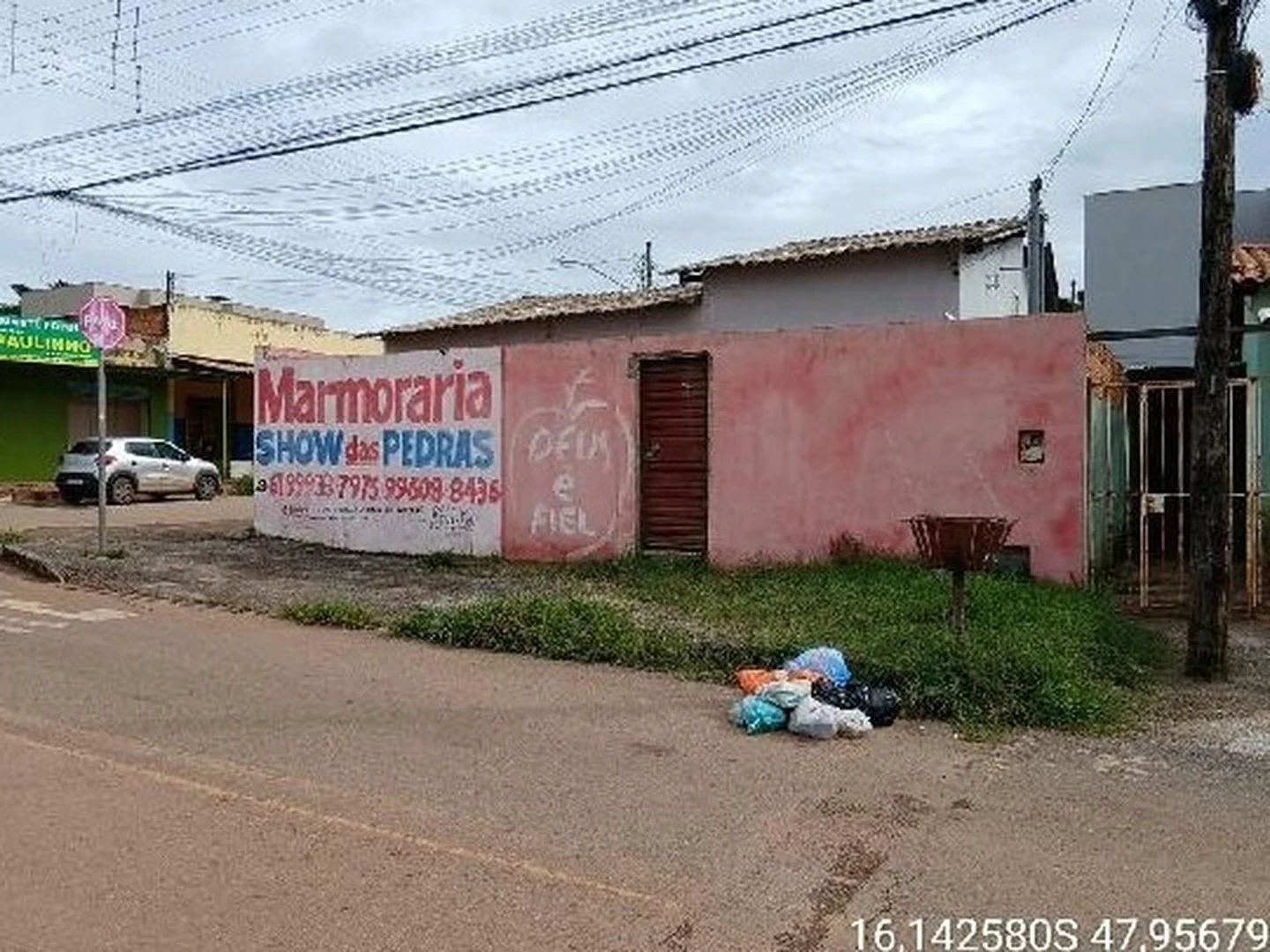 Casa - Luziania, GO - foto 1