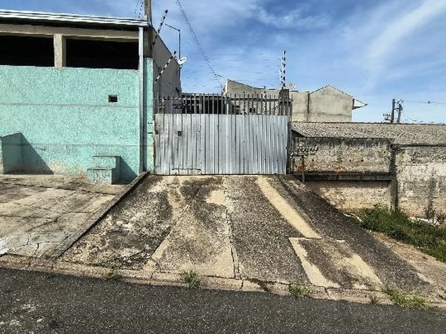 Casa - Fazenda Rio Grande, PR - foto 1