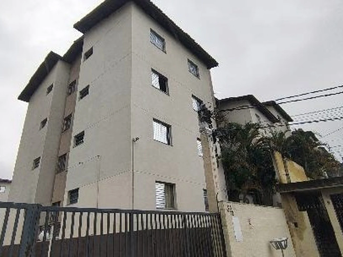 Apartamento - Ferraz De Vasconcelos, SP - foto 1
